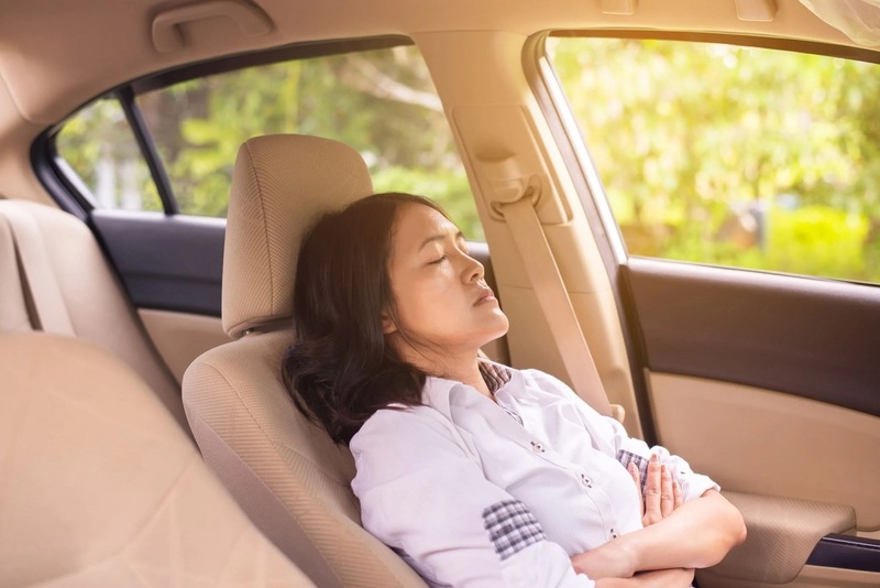 Cách đi taxi và tránh say xe hiệu quả